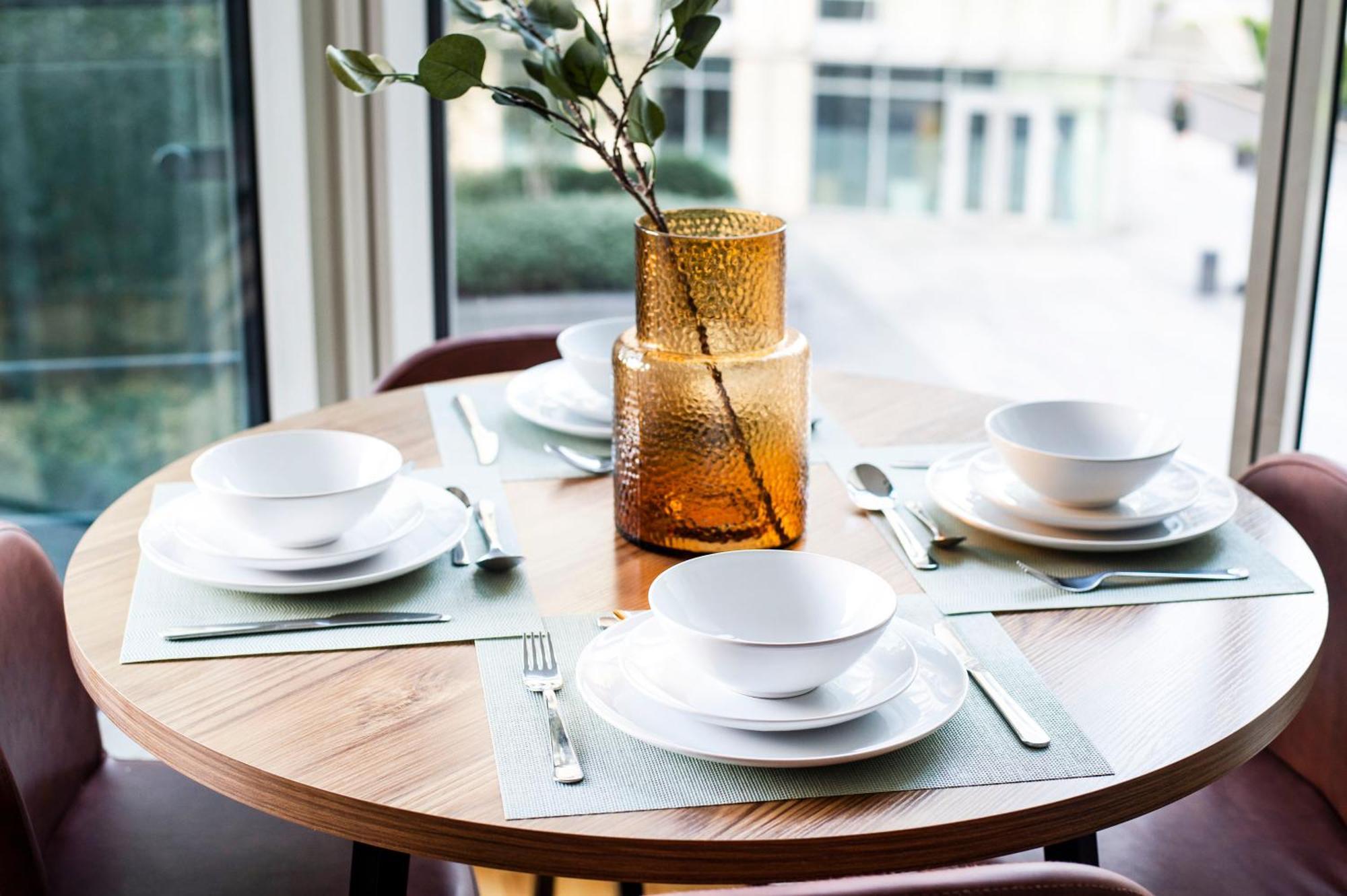 Apartment The Thamesview - Stylish 2 Bed Flat With Balcony London